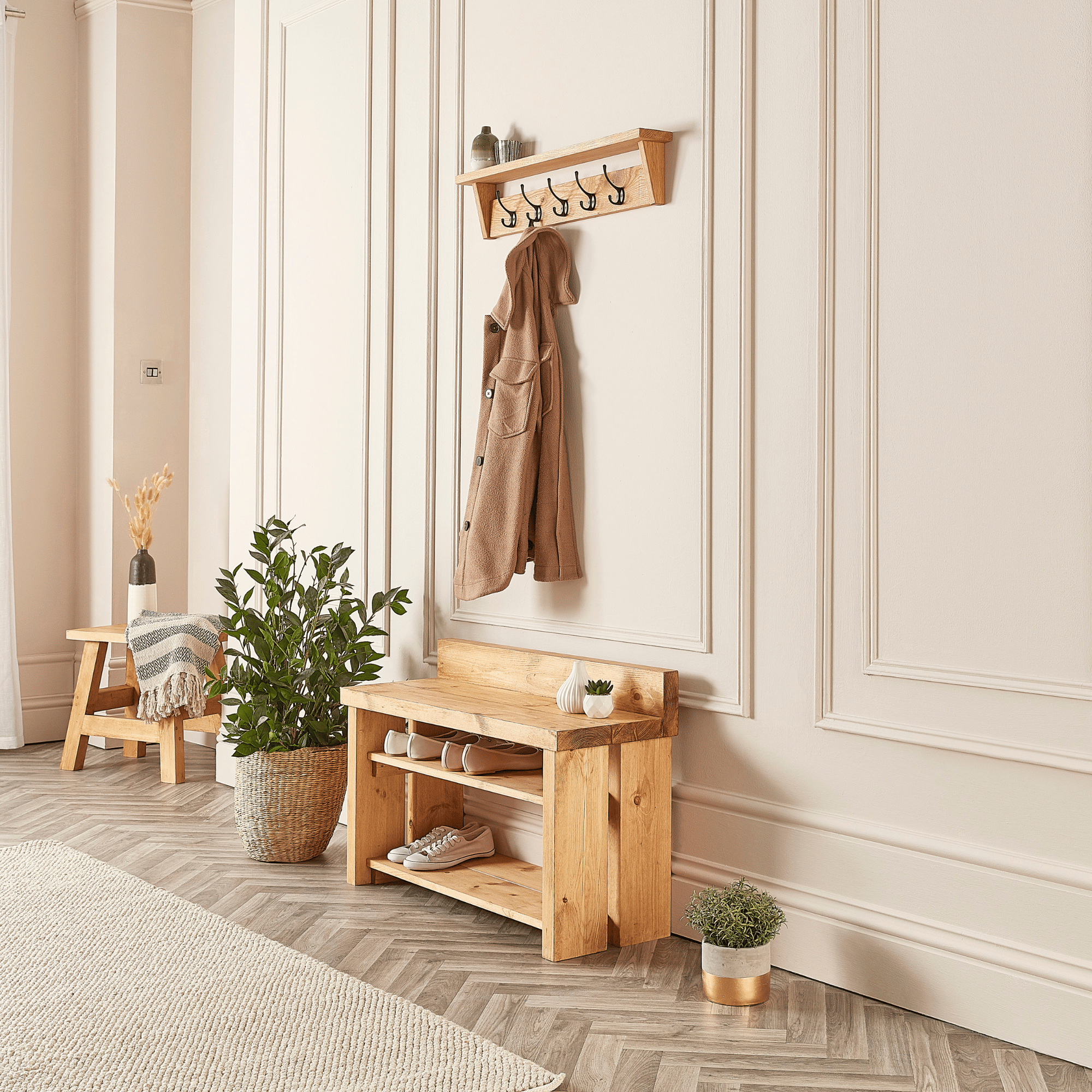 Make Your Home More Welcoming with an Entryway Bench with Coat Rack